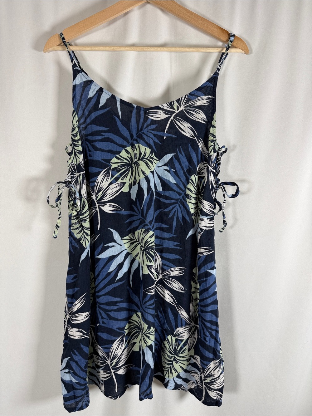 Roxy Navy Blue Tropical Leaf Spaghetti-Strap Camisole